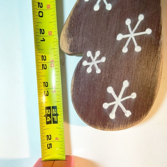 Wooden Snowman Tree Mitten Garland 24 in Rustic Handcrafted Holiday - Picture 4 of 10